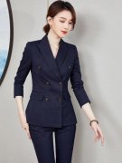职业小西装女外套裁剪搭配什么裤子好看？__穿搭