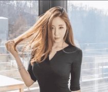 胸大穿版型外套搭配什么裤子好看？__穿搭技巧