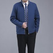 衣服中年男装外套搭配什么裤子好看？__穿搭技巧