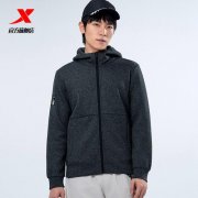衣服男装外套特步搭配什么裤子好看？__穿搭技巧