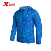 运动外套175是几个x搭配什么裤子好看？__穿搭技