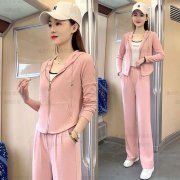 运动阔腿裤外套搭配什么裤子好看？__穿搭技巧