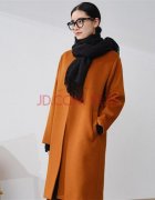 长橙色外套搭配什么裤子好看？__穿搭技巧__图片