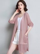 长款外套女装最新款夏季搭配什么裤子好看？_