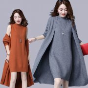 长款毛衣连衣裙外套搭配什么裤子好看？__穿搭技