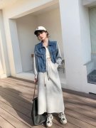长裙卫衣牛仔外套搭配什么裤子好看？__穿搭技巧
