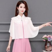 雪纺小款上衣外套搭配什么裤子好看？__穿搭技巧